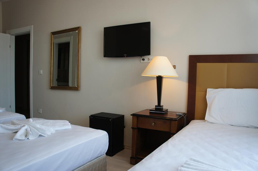 Academia Hotel Estambul Habitación foto