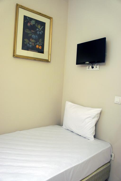 Academia Hotel Estambul Exterior foto